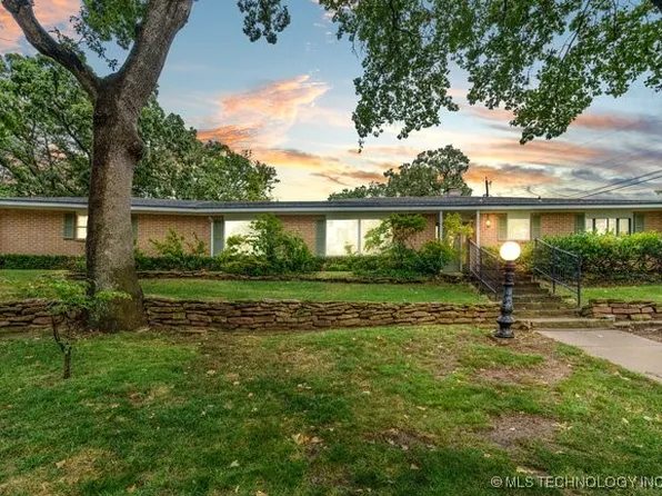 2901 Oakdale Pl, Bartlesville, OK 74006
