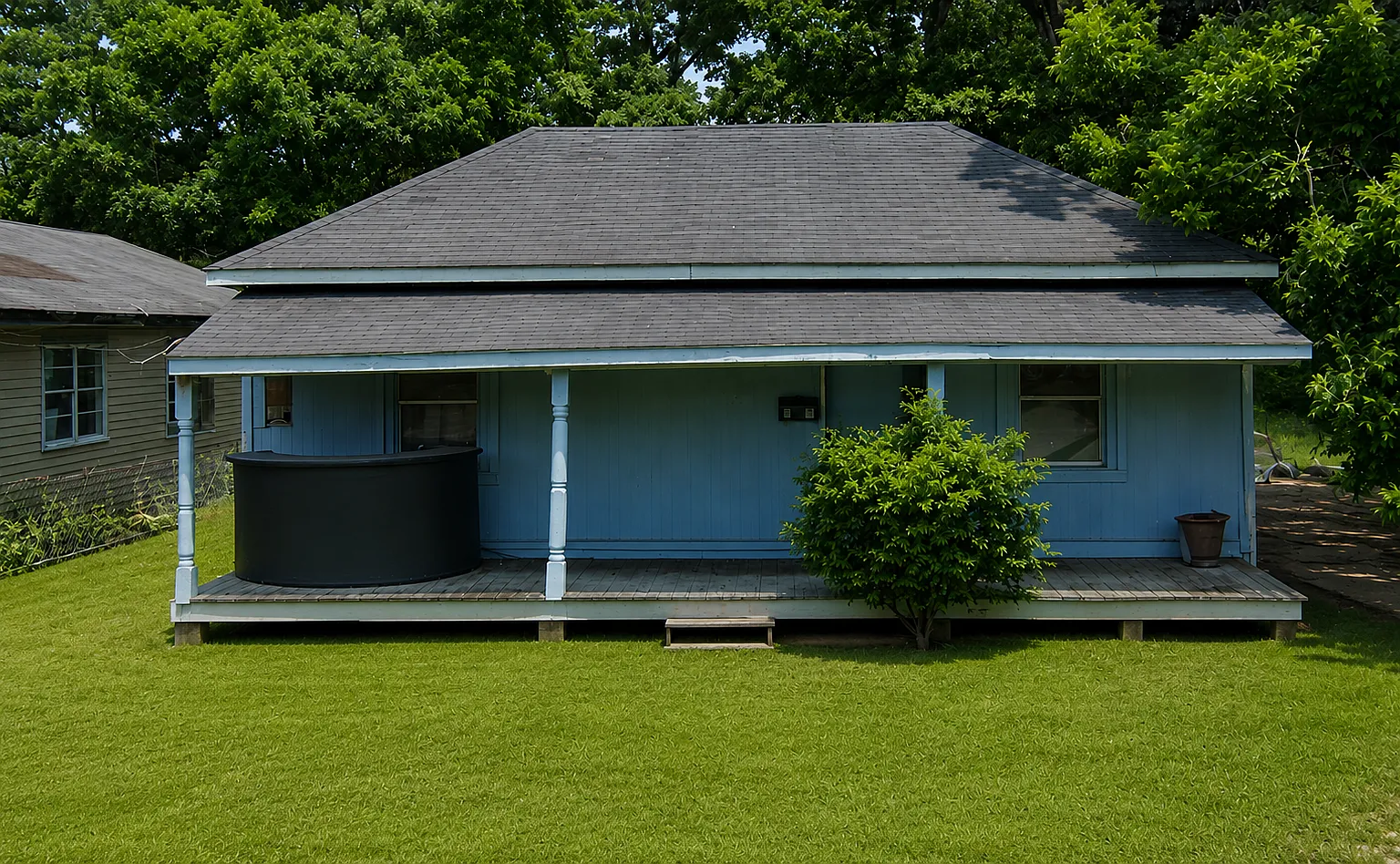 3 bed, $1,200 — Photo 1