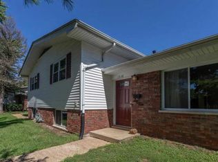 1310 Express Dr, Belleville, IL