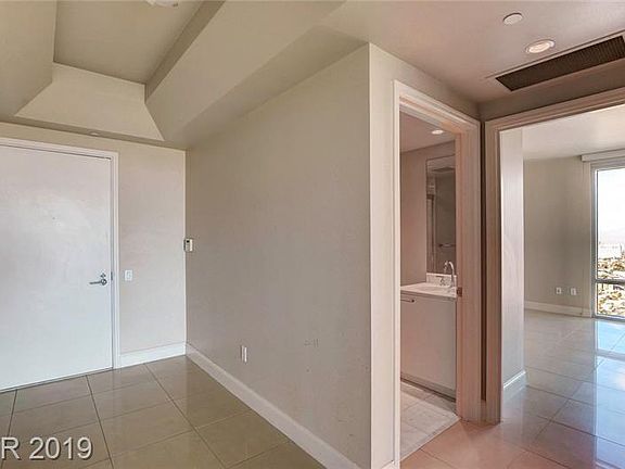 5th image of 222 Karen Ave Unit 3007