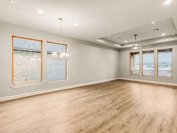 3rd image of 214 Prickly Poppy Loop