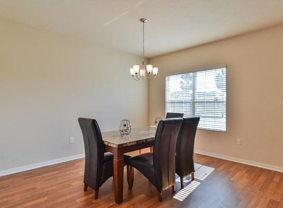 5th image of 616 Tower Grove Dr