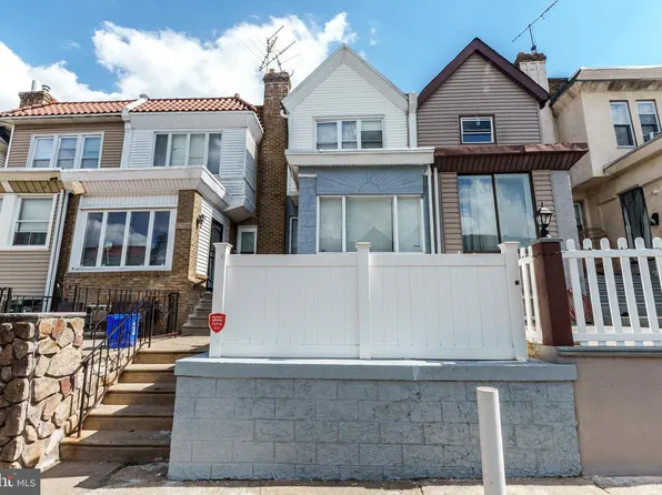 4735 Tampa St, Philadelphia, PA 19120