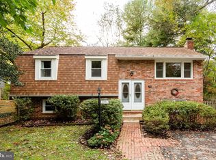 1226 Hilltop Dr, Annapolis, MD 21409