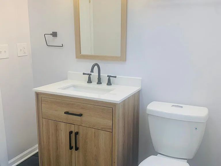 3331 N Neenah Ave #1 — Photo 11