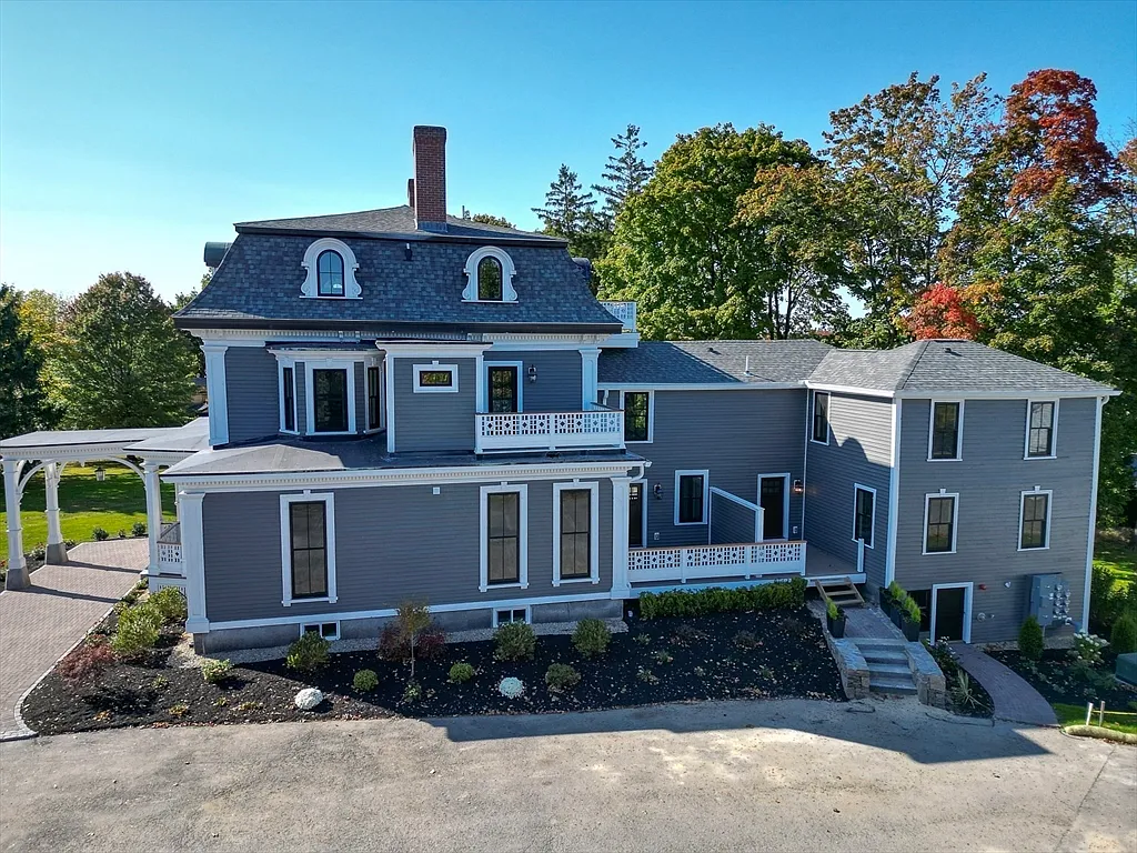 1 bed, 1.5 bath, 789 sqft, $2,800 — Photo 3