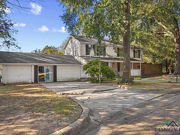 2nd image of 1218 Oak Dr