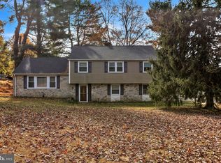 428 Glen Mills Rd, Thornton, PA 19373