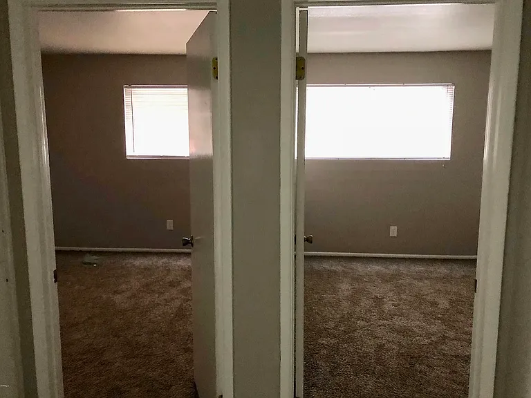 4759 W Marlette Ave — Photo 16