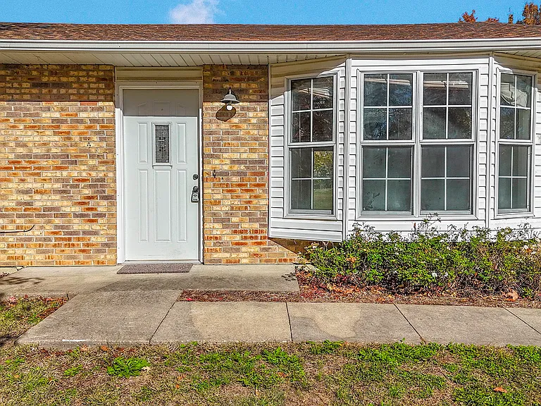 7381 E Suncrest Ct — Photo 4