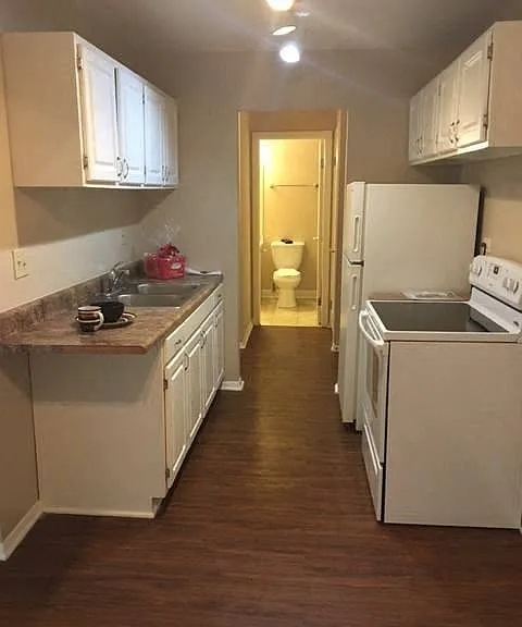 Willowbrook Apartment Homes — Photo 50
