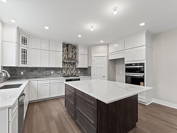 6th image of this home