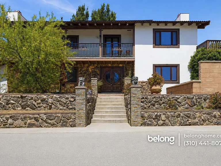35640 Dormer Rd — Photo 1