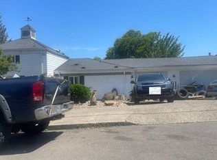 925 1st Ave, Sweet Home, OR 97386