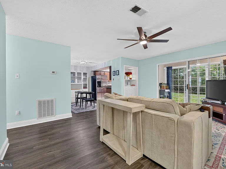 12103 Green Ledge Ct #101 — Photo 4
