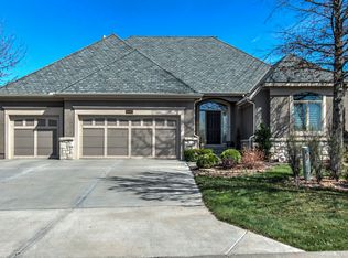 8265 Harbinger St, Lenexa, KS 66219