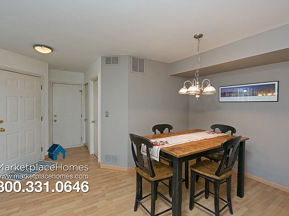 4th image of 1113 Kingston Ct
