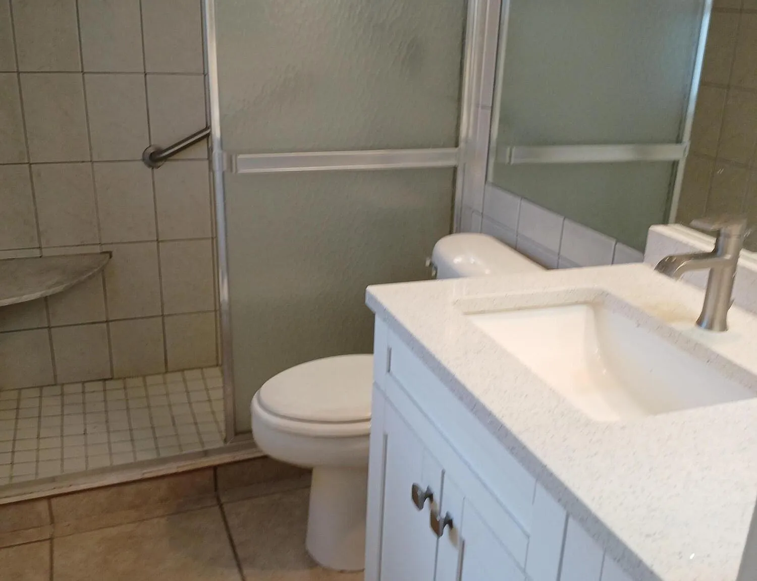 3 bed, 2.0 bath, 1352 sqft, $2,500 — Photo 3