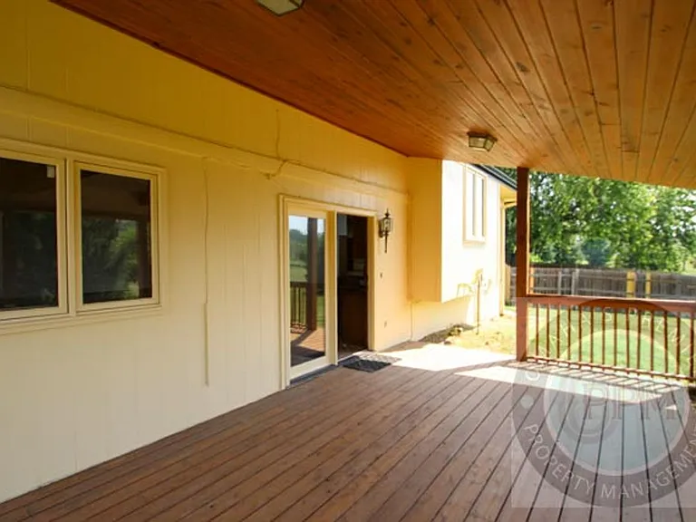 5614 N 116th Avenue Cir — Photo 37