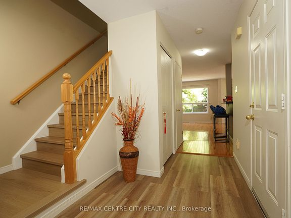 5th image of 762 Blacksmith St