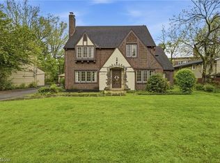 14316 Ashwood Rd, Shaker Heights, OH 44120