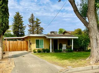 897 Sycamore Ave, Gustine, CA 95322