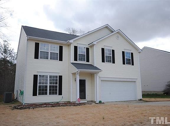 2nd image of 924 Holly Meadow Dr