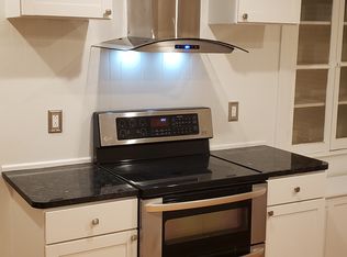 33 Derby St, Worcester, MA 01604