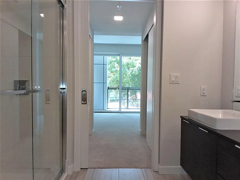 1605 Riviera Ave #406 — Photo 7
