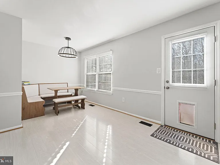 13689 Water Springs Ct — Photo 13