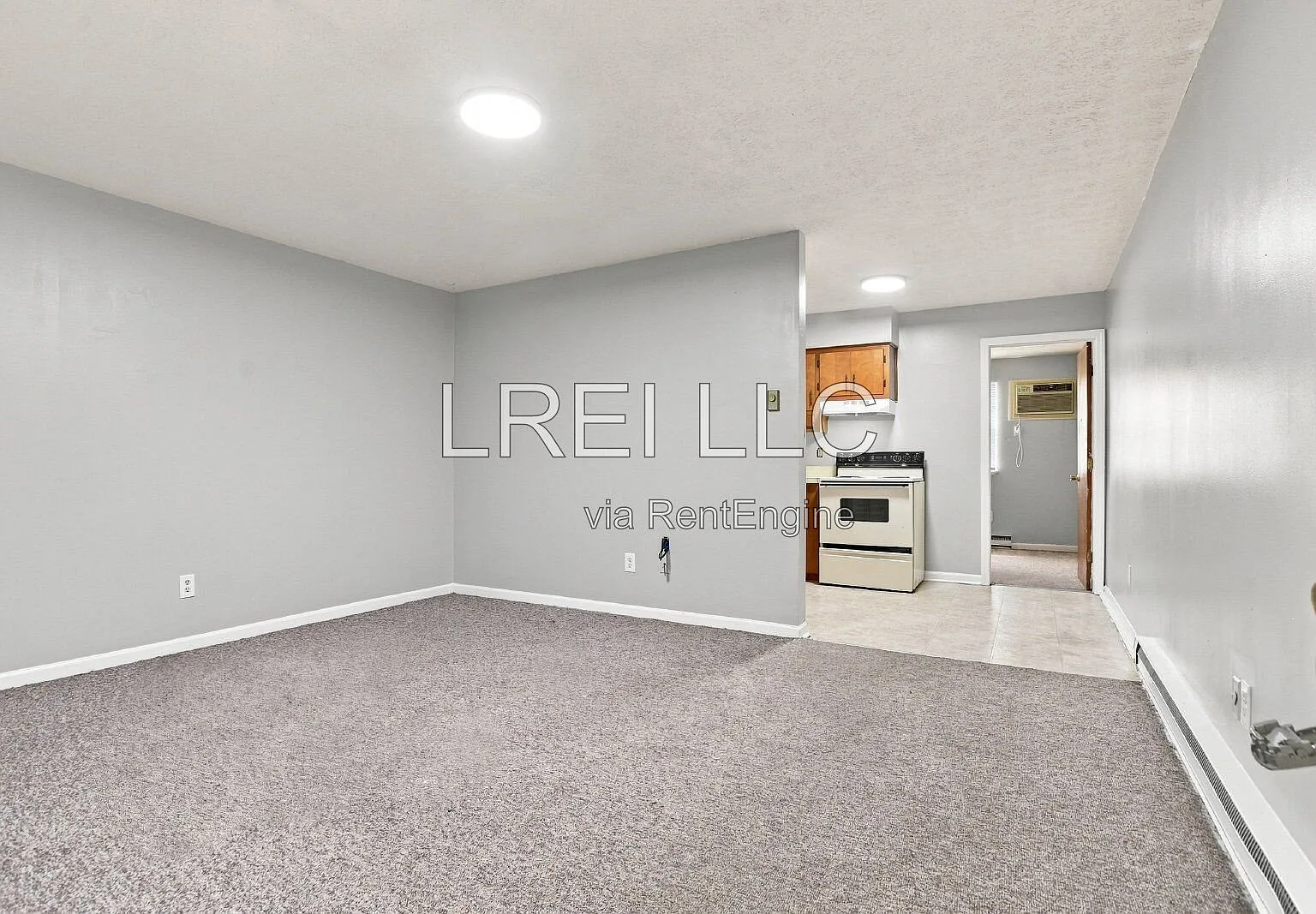 1 bed, 1.0 bath, 580 sqft, $695 — Photo 3