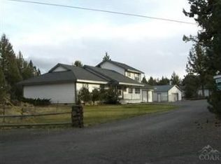 20975 Country View Ln, Bend, OR 97701