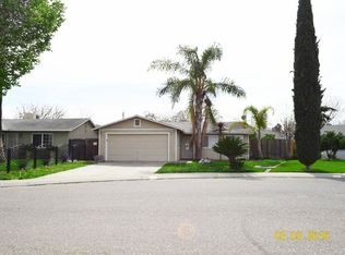 908 Roselawn Ct, Modesto, CA 95351