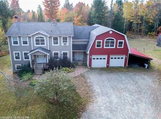 25 Twin Pines Rd, Mount Vernon, ME 04352
