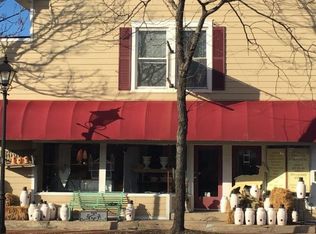 21 W Franklin St, Centerville, OH 45459