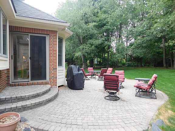 2nd image of 6456 Southampton Dr