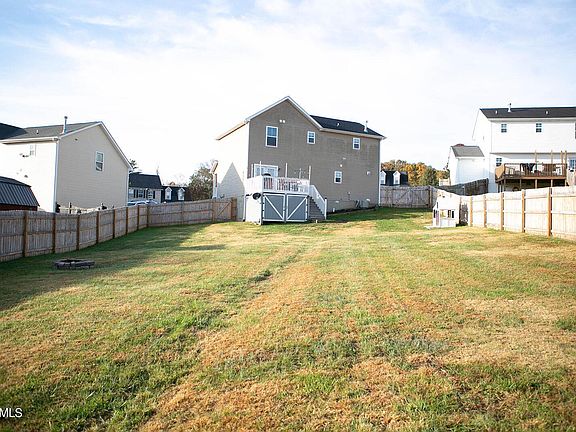 2nd image of 1252 Swan Pond Ln