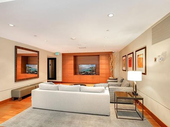 Amenity room