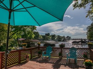 154 King Arthur Rd, Mabank, TX 75156