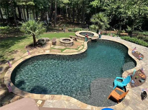 1925 Aurelia Dr, Cumming, GA 30041