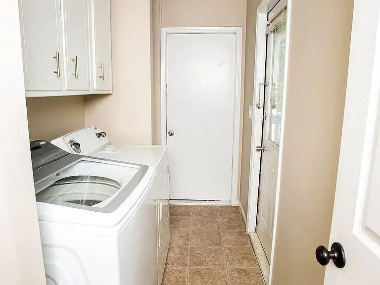 4641 Anastasia Ct SE — Photo 27