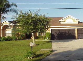 1838 SW Bradway Ln, Port Saint Lucie, FL 34953