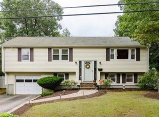 115 Robinswood Rd, Weymouth, MA 02190