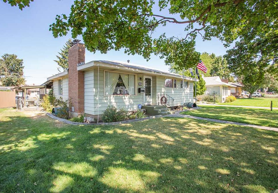 1st image of 2307 E Diamond Ave
