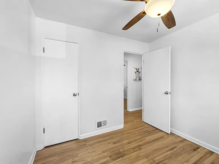 3286 W Fairview Pl — Photo 19