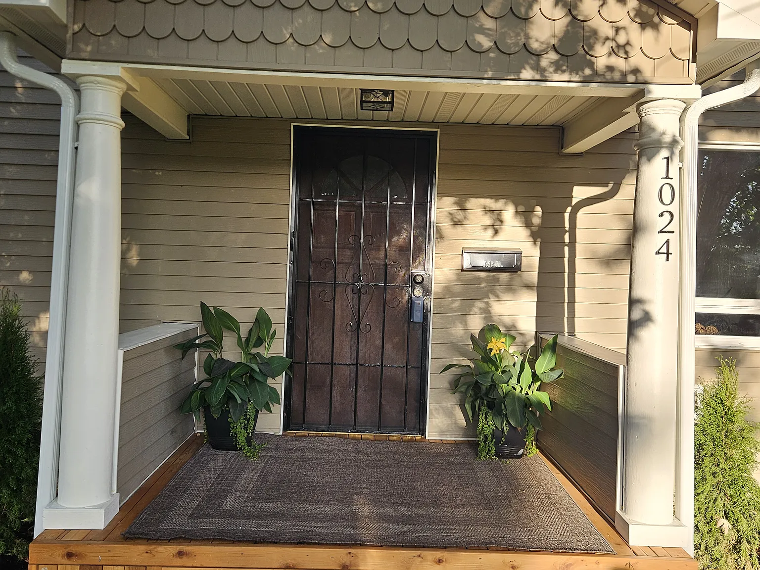 3 bed, 1726 sqft, $2,400 — Photo 4