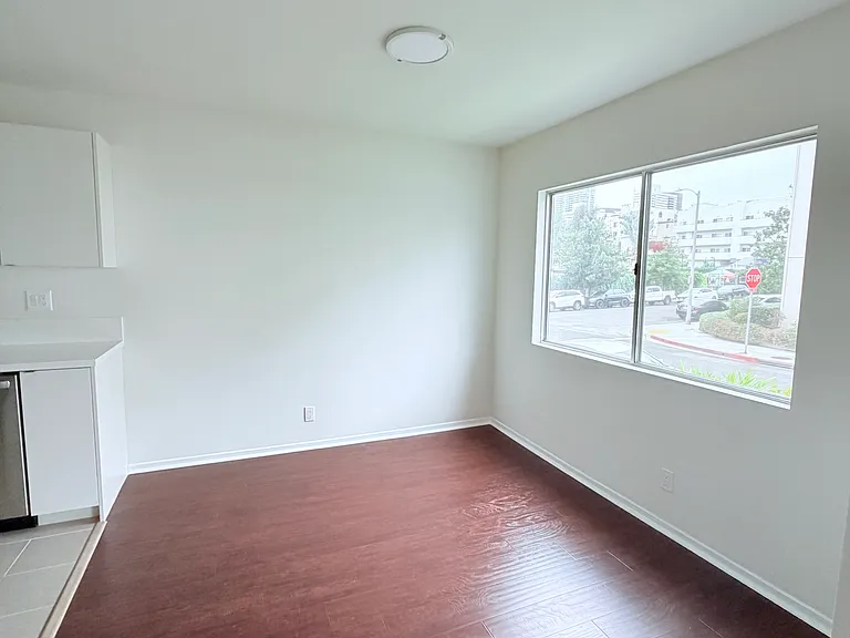 11520 Wyoming Ave #2 — Photo 10