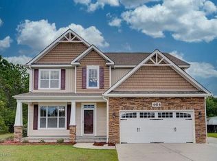 464 Landsdowne Cir, Hampstead, NC 28443