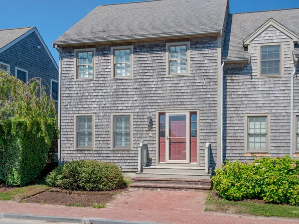 25B Park Cir #25B, Nantucket, MA 02554