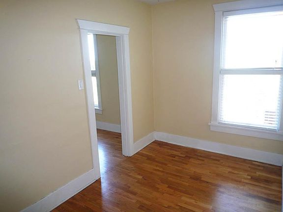 Long & Narrow Bedroom